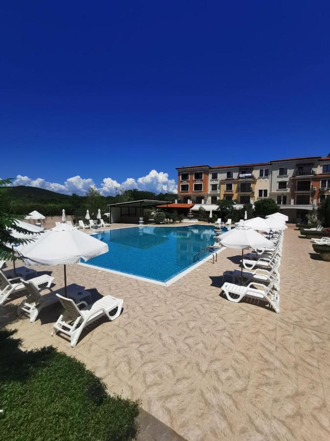 Lily Beach - Apartment 408A Созополь Екстер'єр фото
